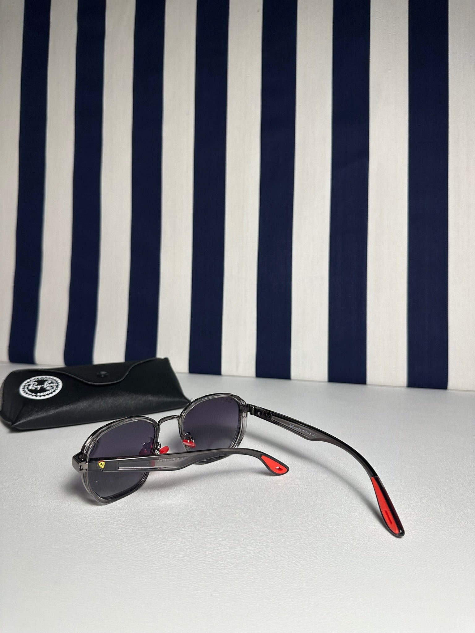 Velora Carbon Shadow Premium Güneş Gözlüğü